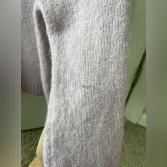 NEVER WORN cute Zara sweater. - Picture 3 of 7